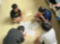 米作りについて会議をしています。
