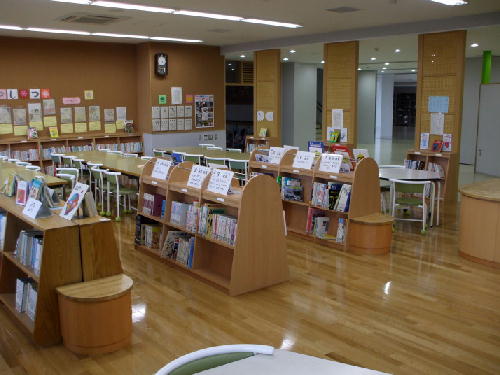 ２階３