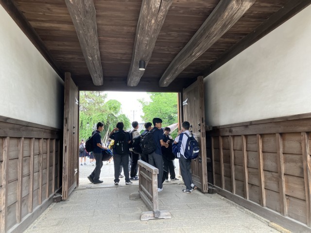 宿舎を出発する様子2