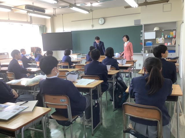 海外に赴任される先生方も