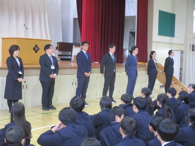 新２学年の先生方