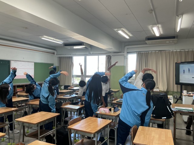 学年練習に向けたラジオ体操練習